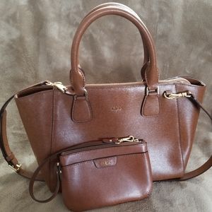 HUNTINGDON LEATHER

Ralph Lauren satchel